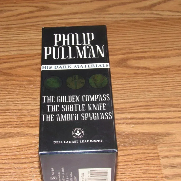 His Dark Materials Series by Philip Pullman Box Set (3 books) ~Golden Compass - Picture 2 of 3